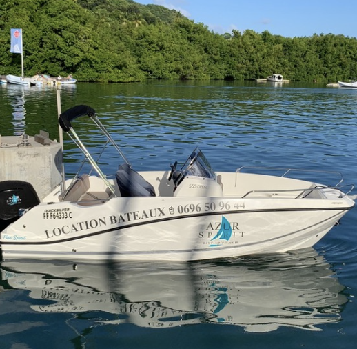 Location Bateau Catamaran Martinique Skipper Marin Plage Salines Rocher Diamant Activites Nautiques Conciergerie Gardiennage Reparation Moteur Expertise Marina Azur Spirit 1